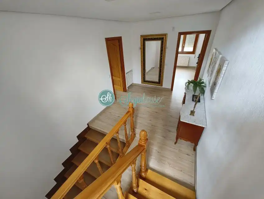 Houses for sale in Segovia  with Heating
