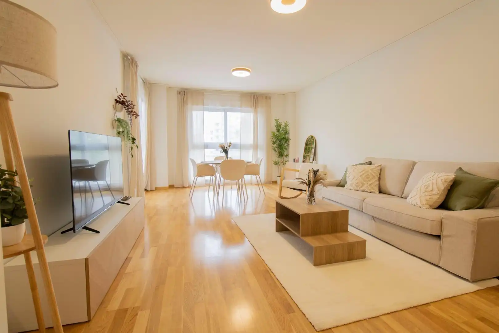 Flat with pool for sale in Paseo Paseo Germanías 118, imagen 2