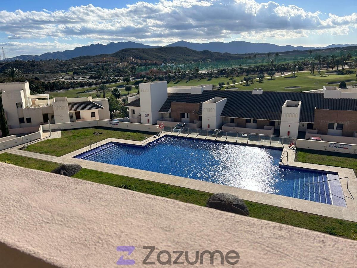 Attic for rent in Ronda del Mulhacén, Golf Valle Este