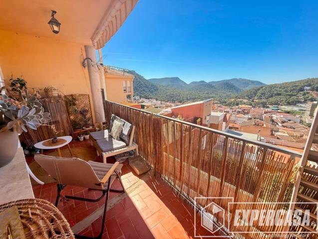 Casa adosada en Venta en Serra