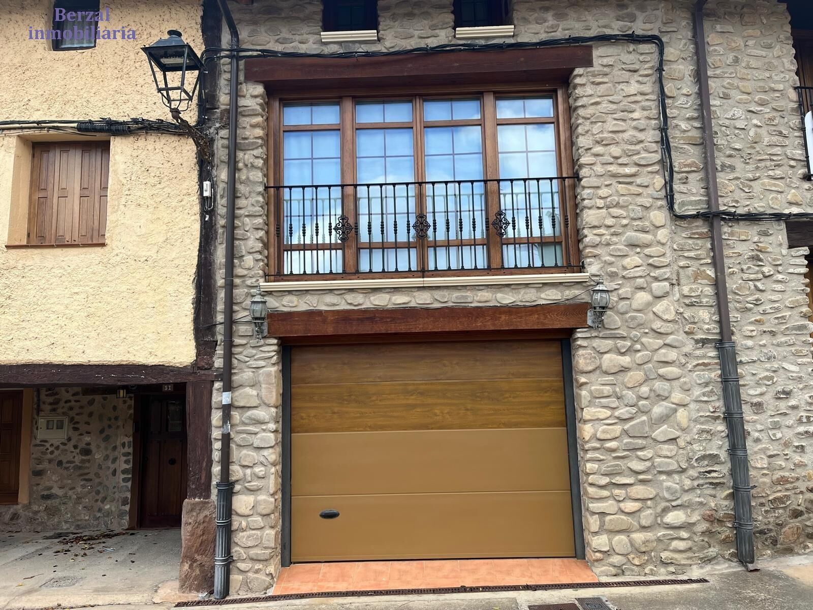 Vista exterior de Casa o chalet en venta en Ojacastro con Calefacción