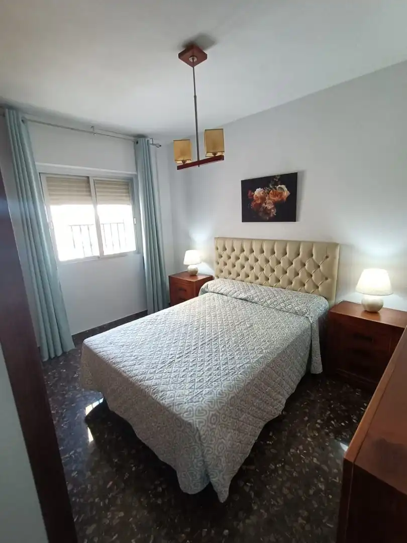 Schlafzimmer von Wohnung zur Miete in Jaén mit Klimaanlage, Terrasse und Möbliert