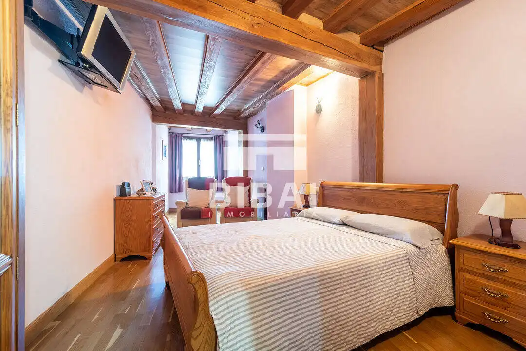 Habitación de Casa o chalet en venta en Eskoriatza con Calefacción y Terraza