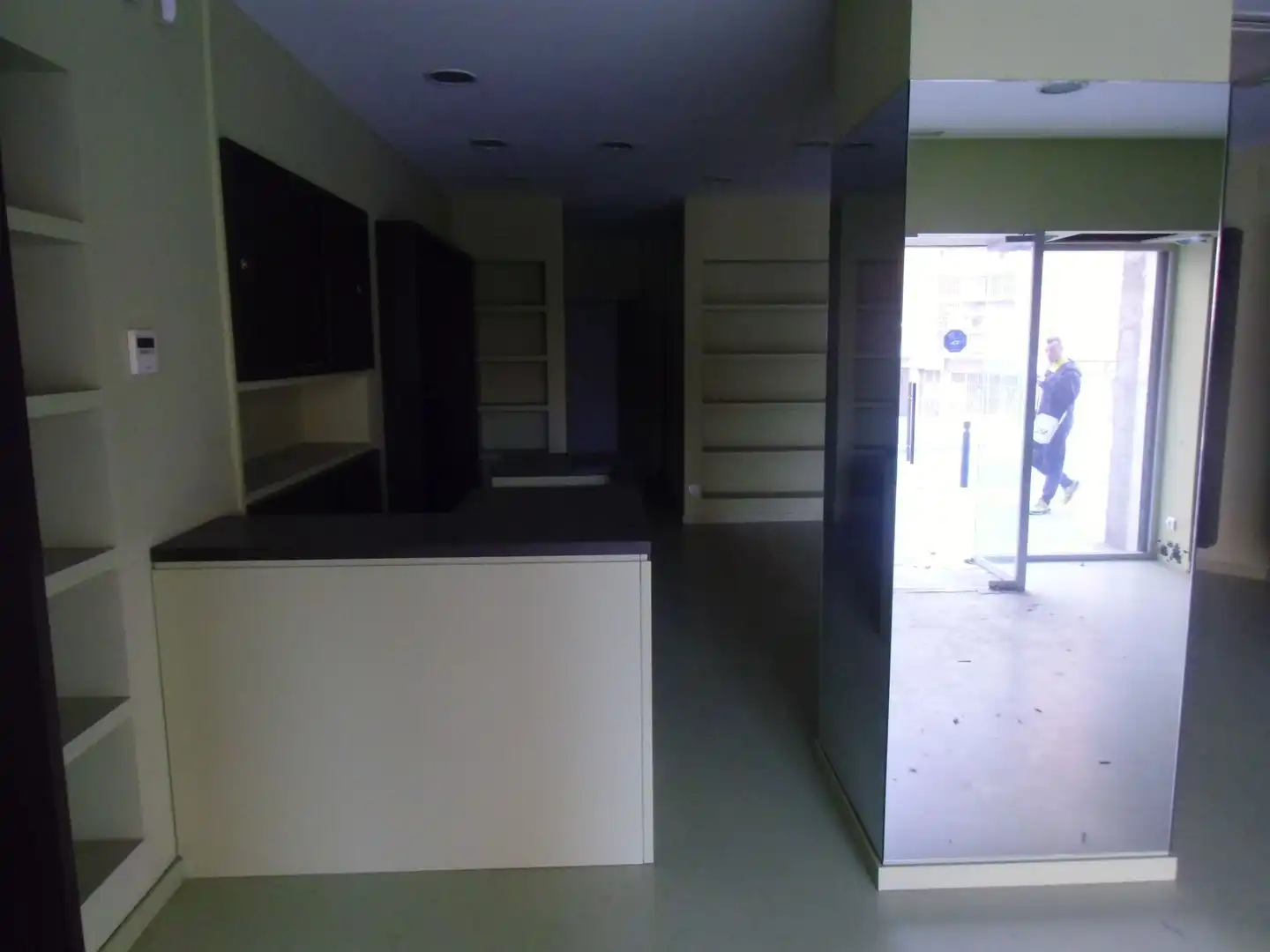 Local en venta en Santa Coloma de Gramenet con Aire acondicionado