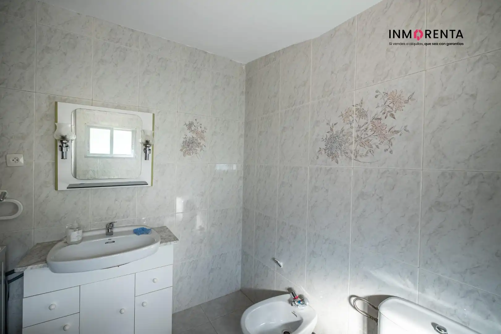 Bathroom of Houses for sale in Cadalso de los Vidrios  with Heating and Private garden