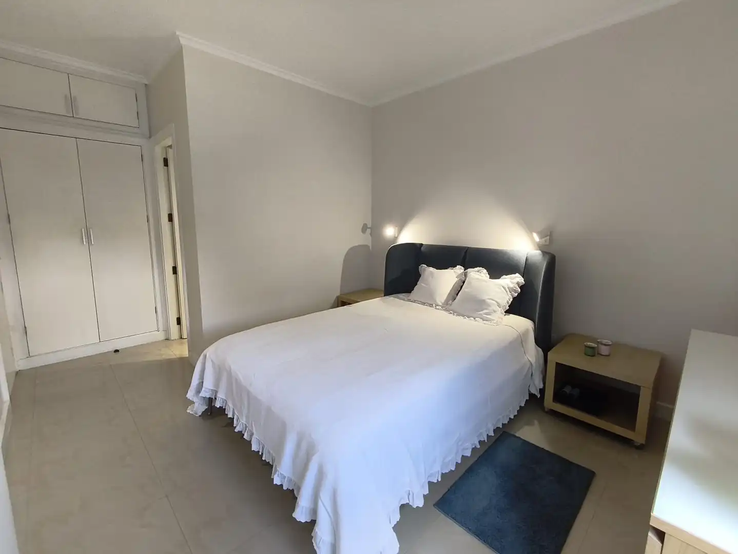 Apartament de lloguer a Avenida Juan XXIII, Ciudad Jardín