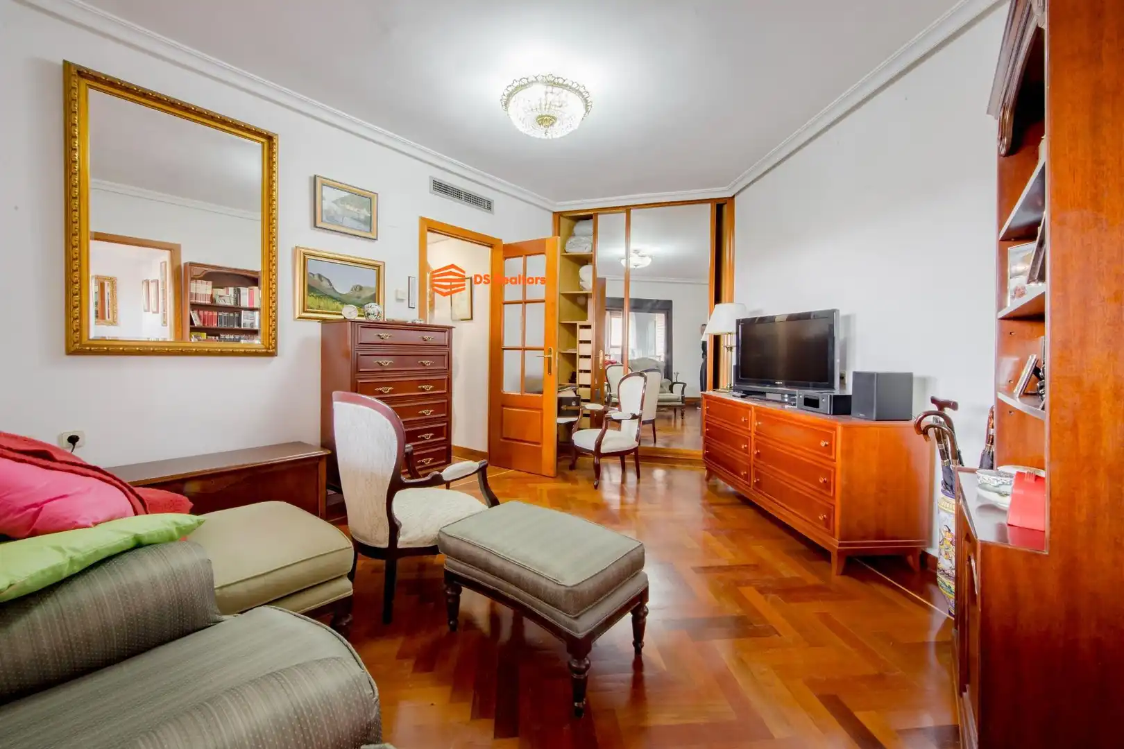 Wohnzimmer von Dachboden zum Verkauf in Madrid mit Heizung, Möbliert und Gemeinschaftspool