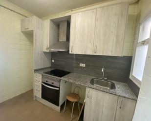 Kitchen of Flat to rent in Sabadell