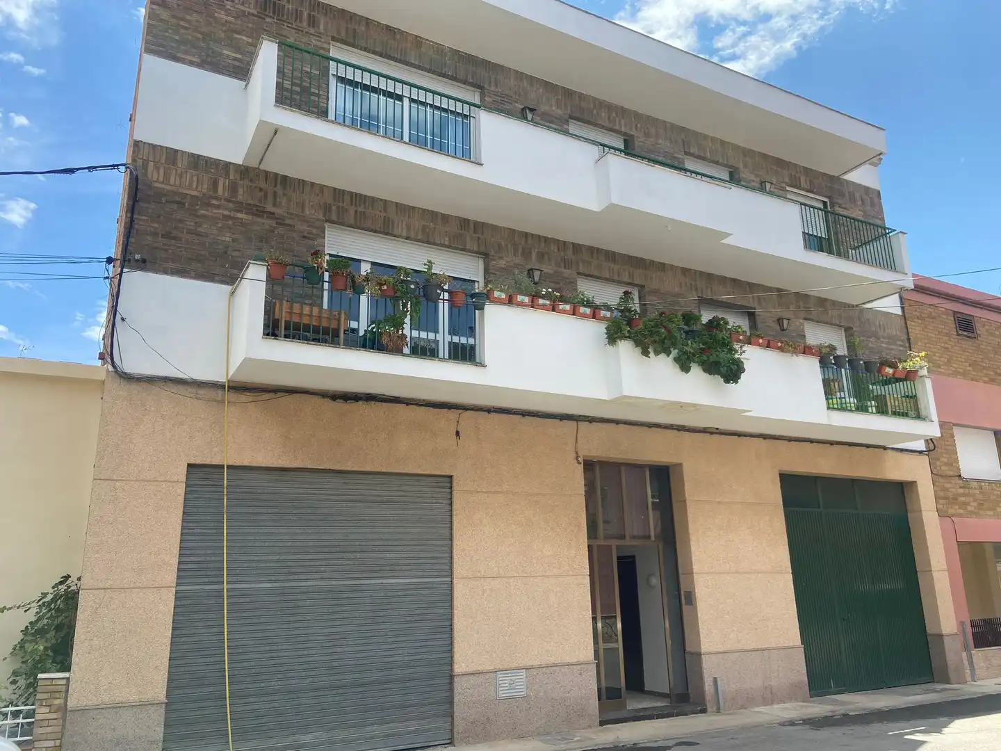 Casa con terrazza in vendita a Carrer Pep Ventura
