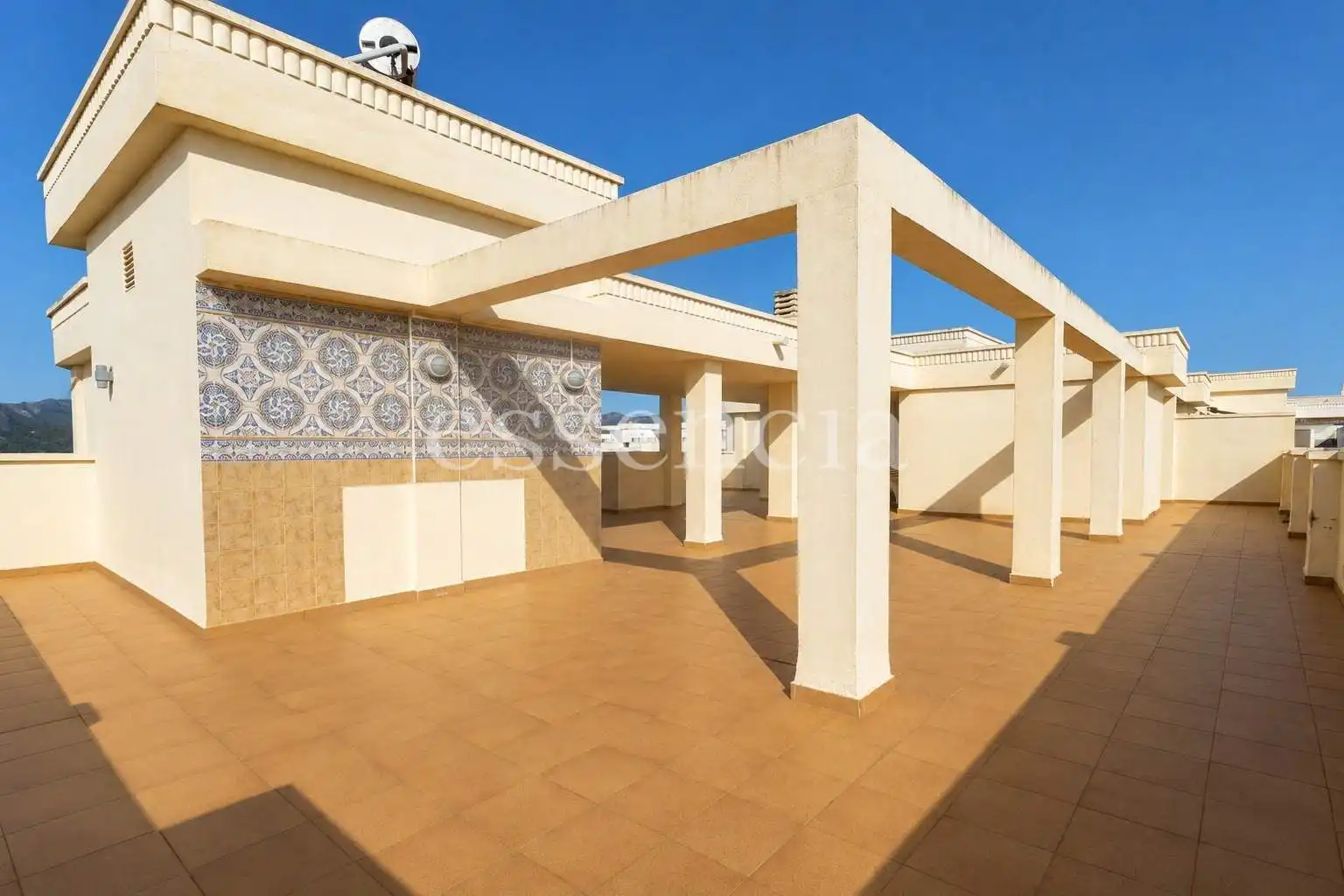 Penthouse with terrace for sale in Playa de Gandia, imagen 2