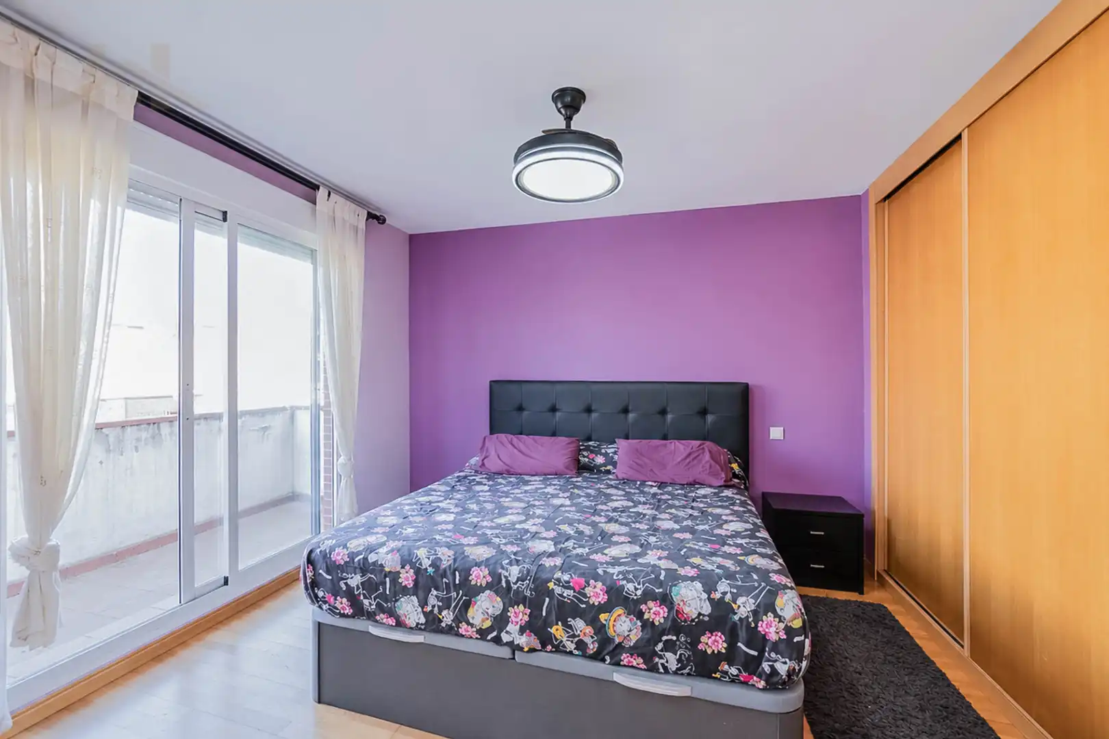 Habitación de Casa adosada en venta en Parla con Calefacción y Terraza