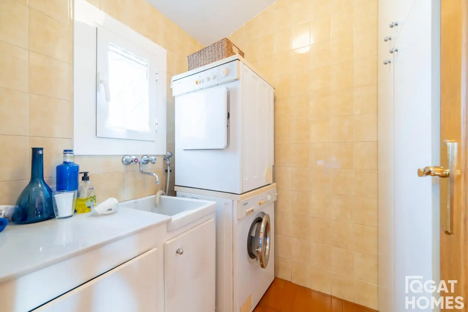 Bathroom of Detached homes for sale in Sant Cugat del Vallès  with Air Conditioner, Heating and Terrace