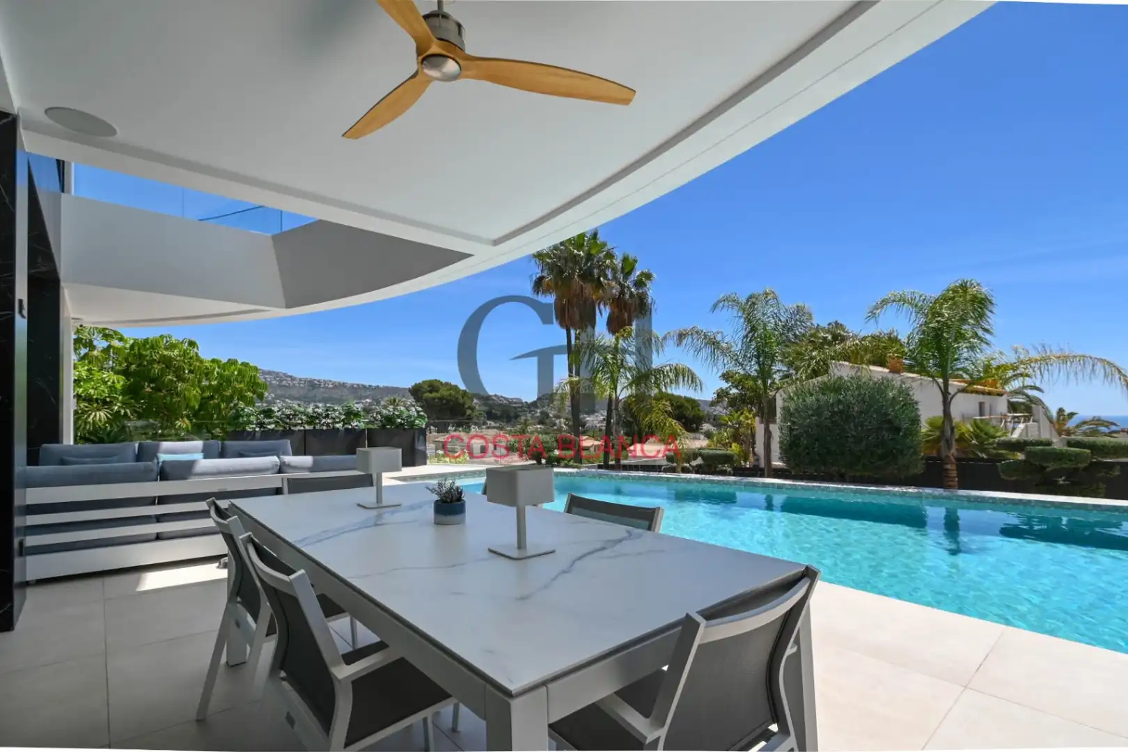 Terrasse von Haus oder Chalet zum Verkauf in Moraira mit Klimaanlage, Heizung und Privatgarten