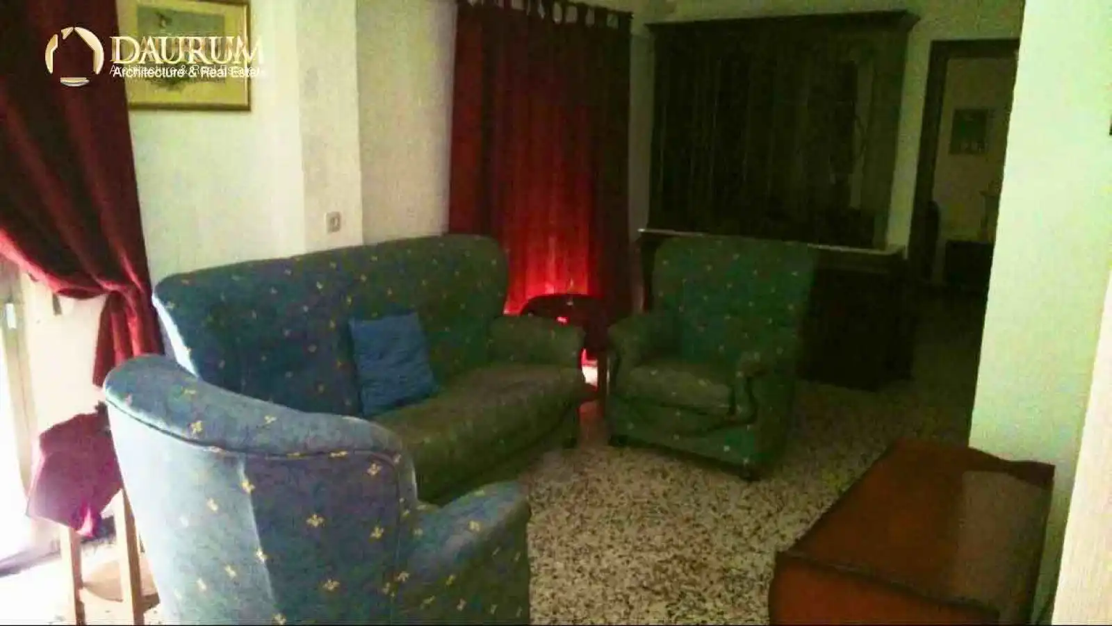 Living room of Houses for sale in Sevilla  with Air Conditioner, Terrace and Storage room