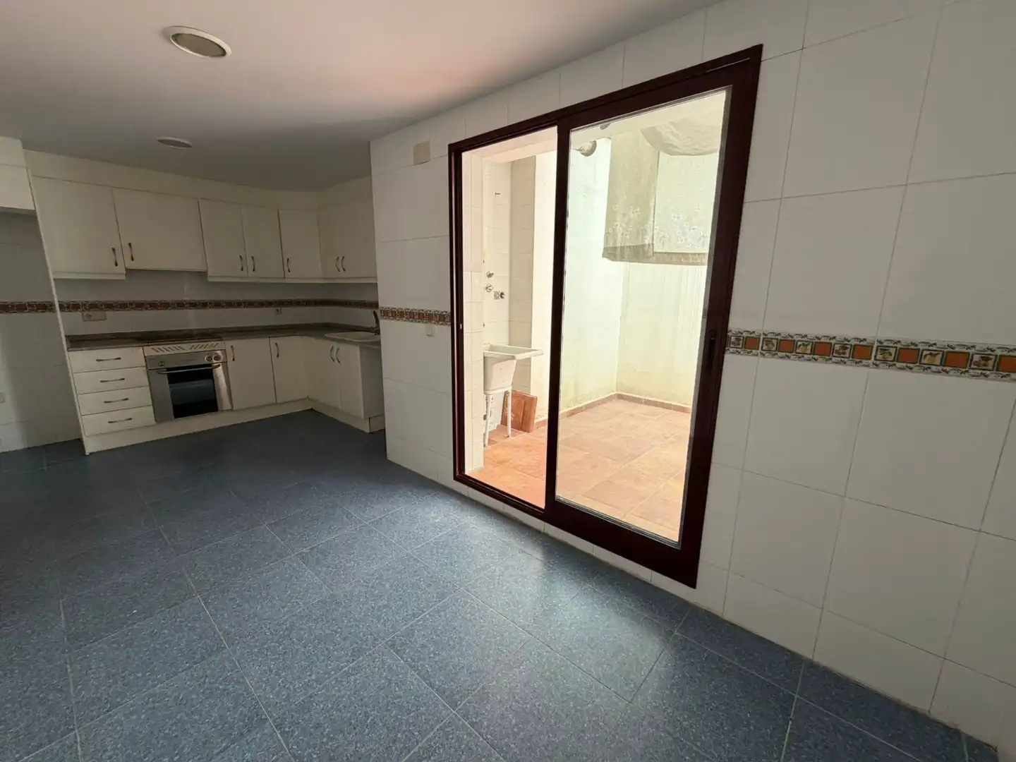 Cuina de Pis en venda en Gandia amb Terrassa