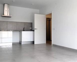 Kitchen of Flat to rent in Vilafranca del Penedès