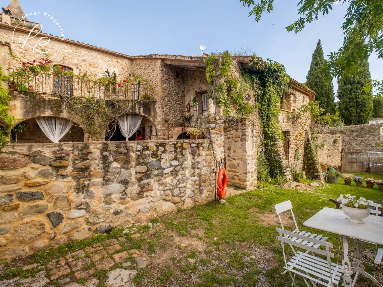Exterior view of Country house for sale in Esponellà  with Terrace and Swimming Pool