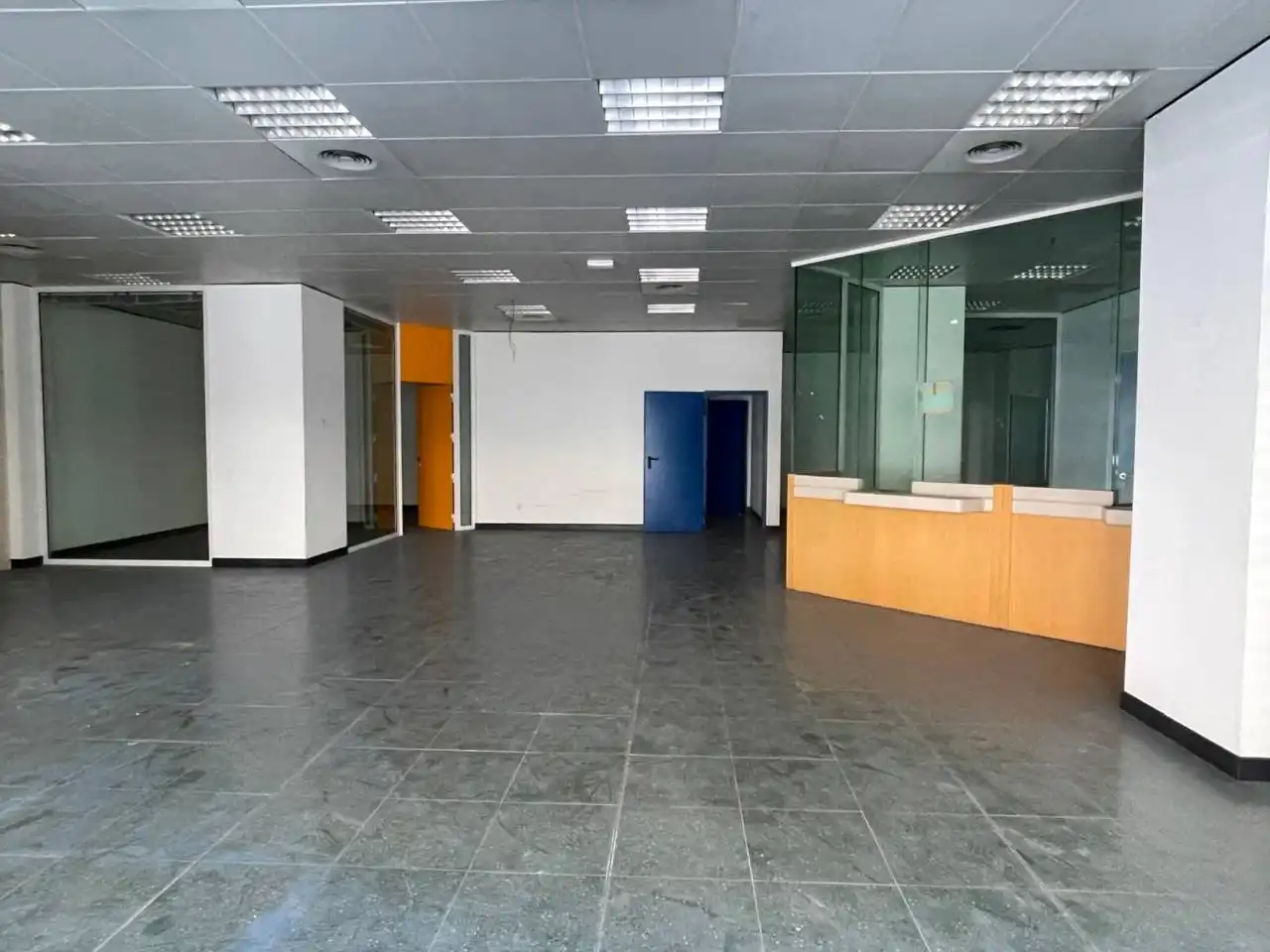 Local comercial en venda a Avenida Vicente Blasco Ibáñez, imagen 2