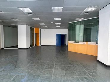 Locale commerciale in vendita a Avenida Vicente Blasco Ibáñez
