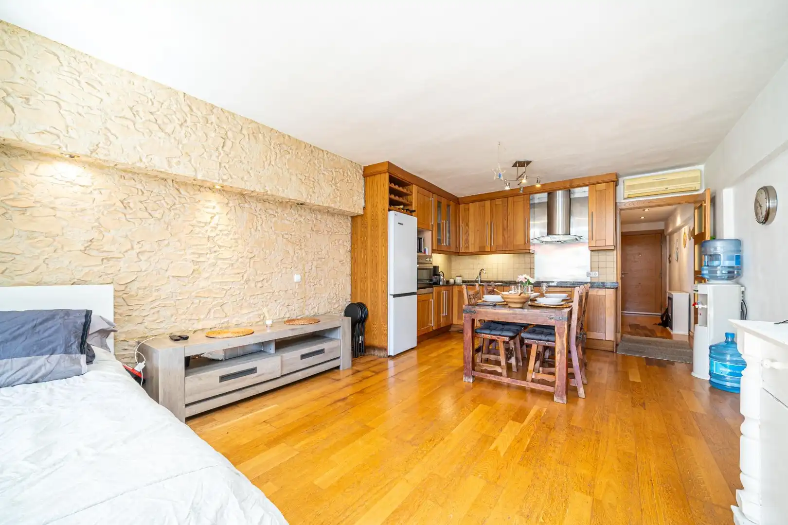 Cocina de Apartamento en venta en Calvià con Parquet y Piscina comunitaria