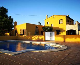 Swimming pool of Country house for sale in Peralada  with Air Conditioner, Private garden and Terrace