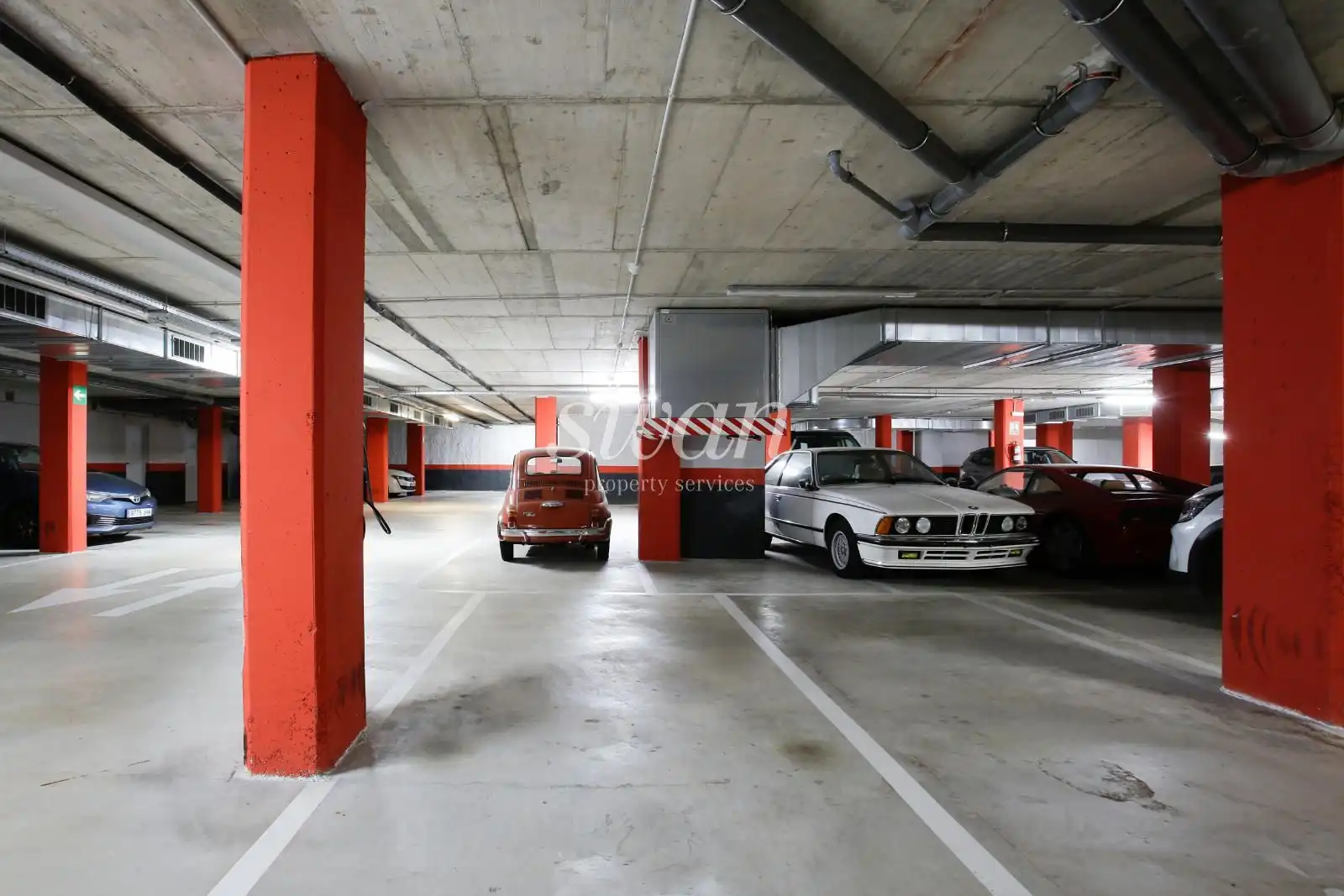 Parking of Flat for sale in Sant Cugat del Vallès  with Air Conditioner, Heating and Terrace