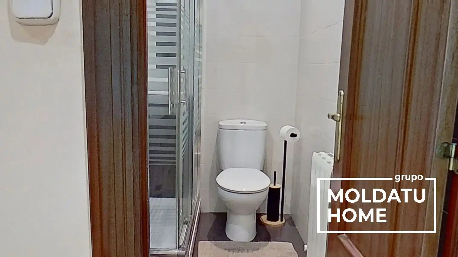 Bathroom of Flat for sale in Bilbao   with Heating and Terrace