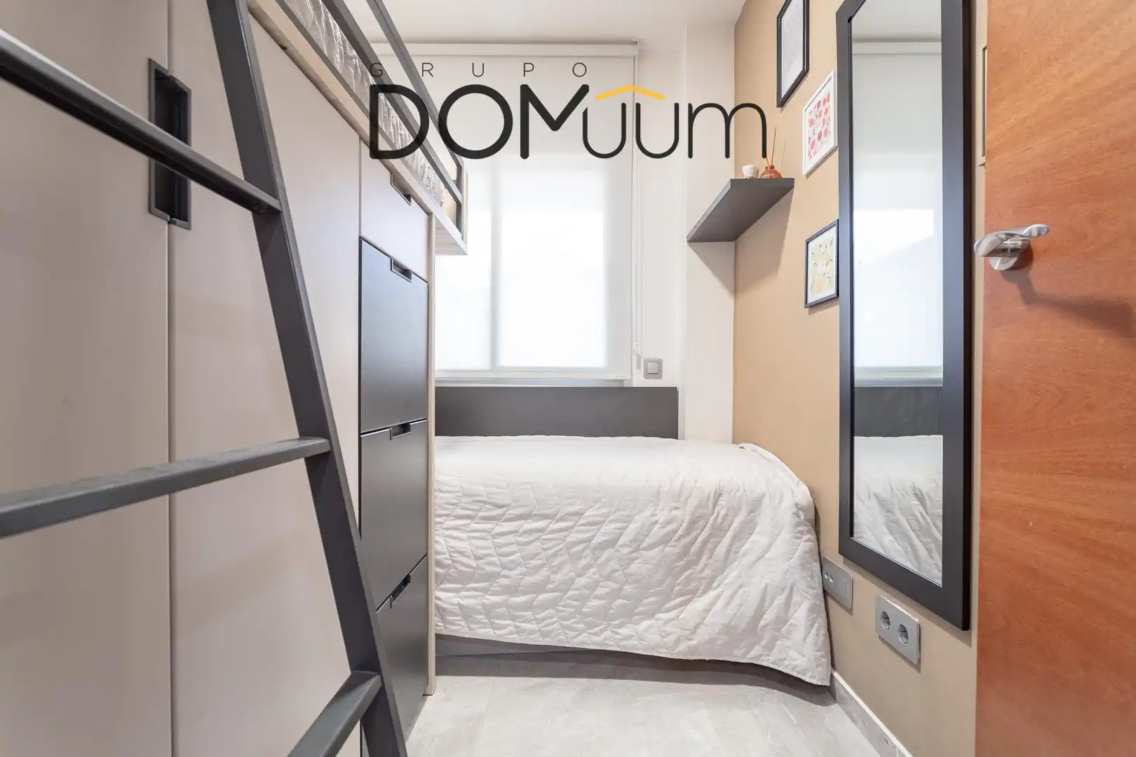 Schlafzimmer von Erdgeschoss zum Verkauf in Salou mit Klimaanlage, Heizung und Terrasse