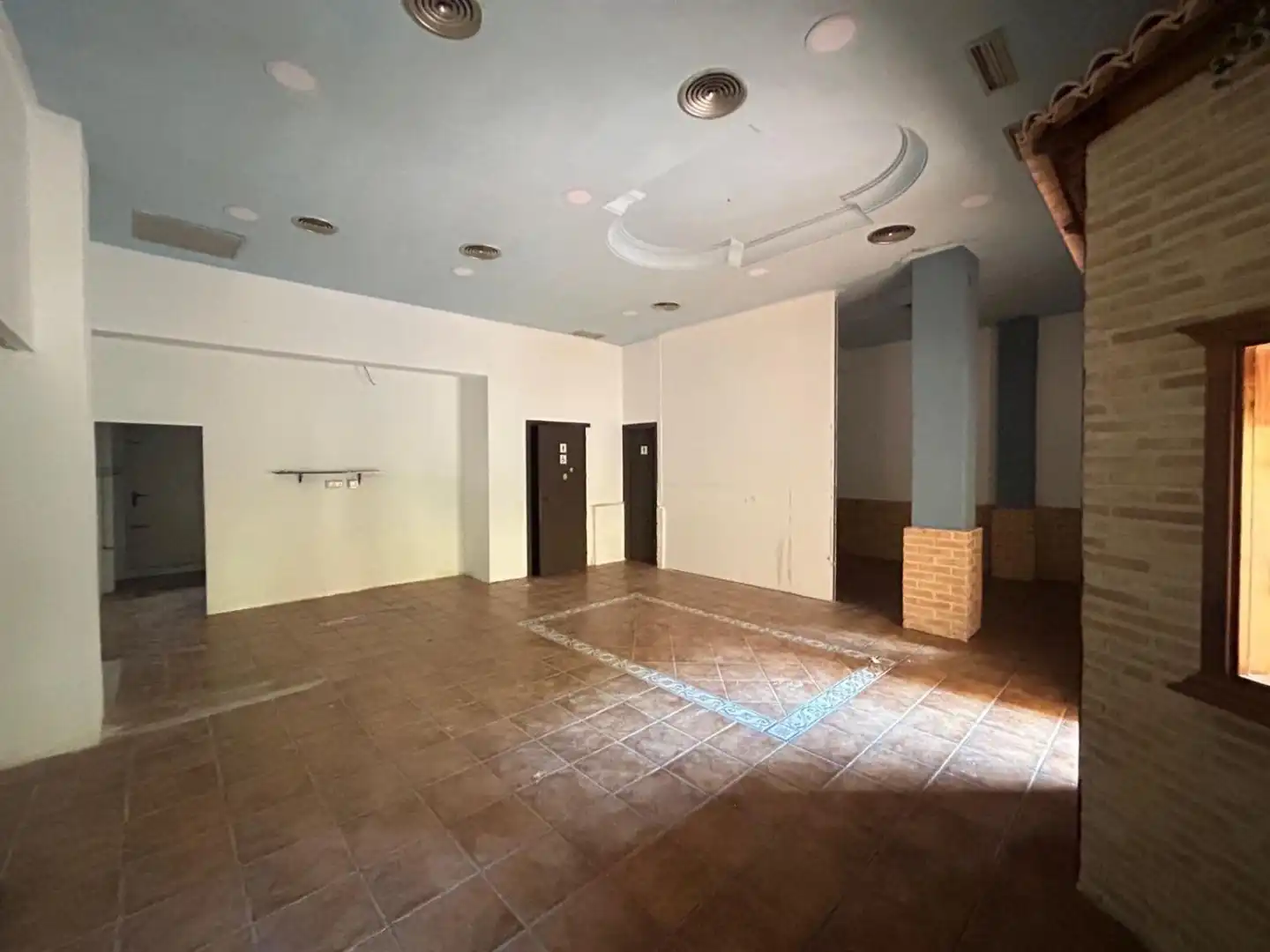 Local comercial en venta en Crevillent, imagen 3