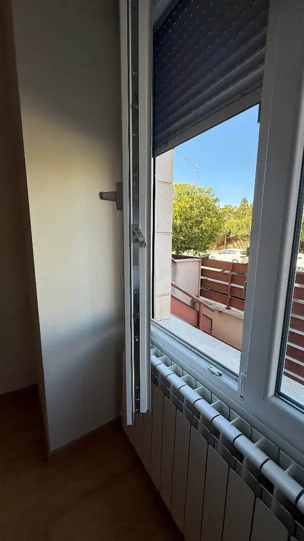 Casa aparellada amb jardí en venda a Avenida Doctor Jose Maria Sánchez Ibáñez, imagen 34