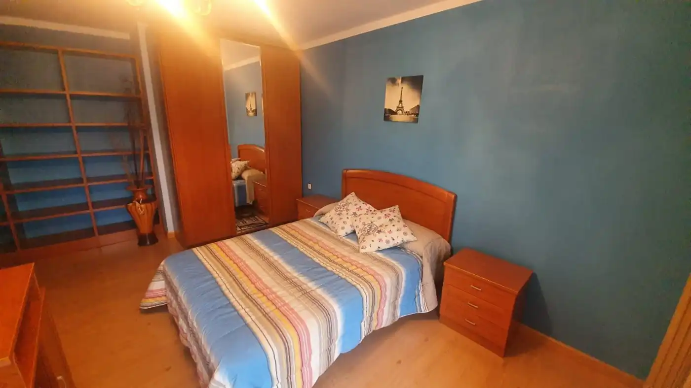 Piso en venta en ORENSE-PONFERRA, 37, Puente de Domingo Flórez