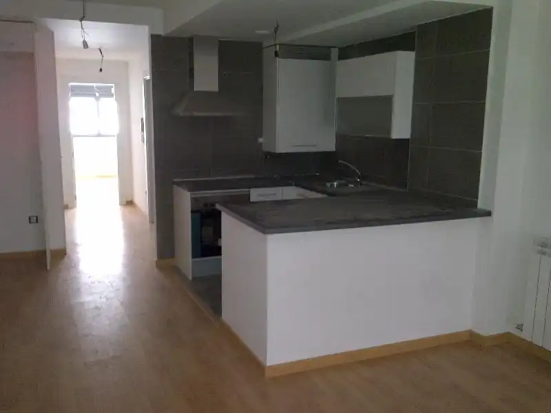 Küche von Wohnungen zum Verkauf in Zaragoza mit Heizung, Parkett und Terrasse