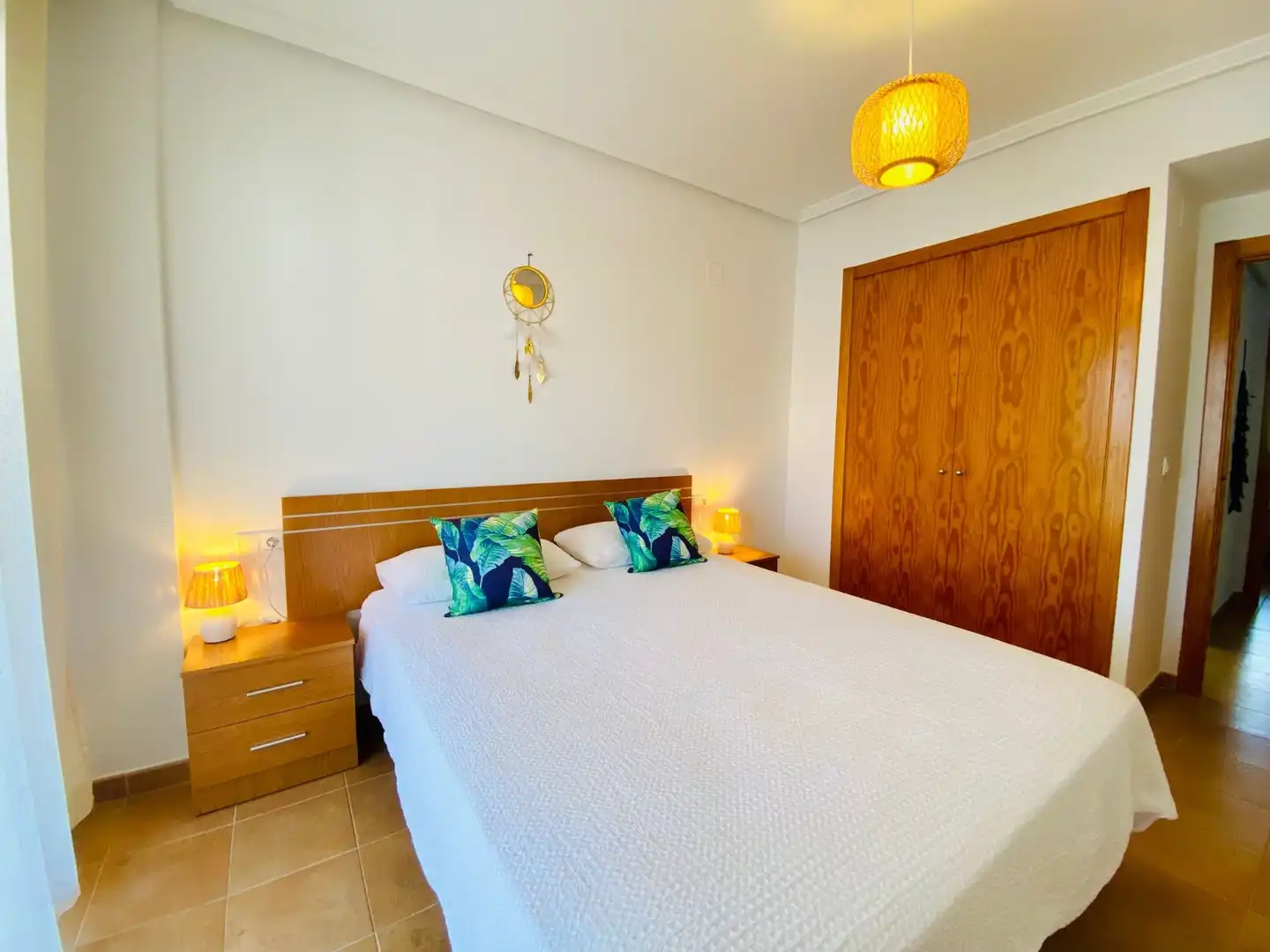 Schlafzimmer von Dachboden zur Miete in El Campello mit Klimaanlage, Heizung und Terrasse