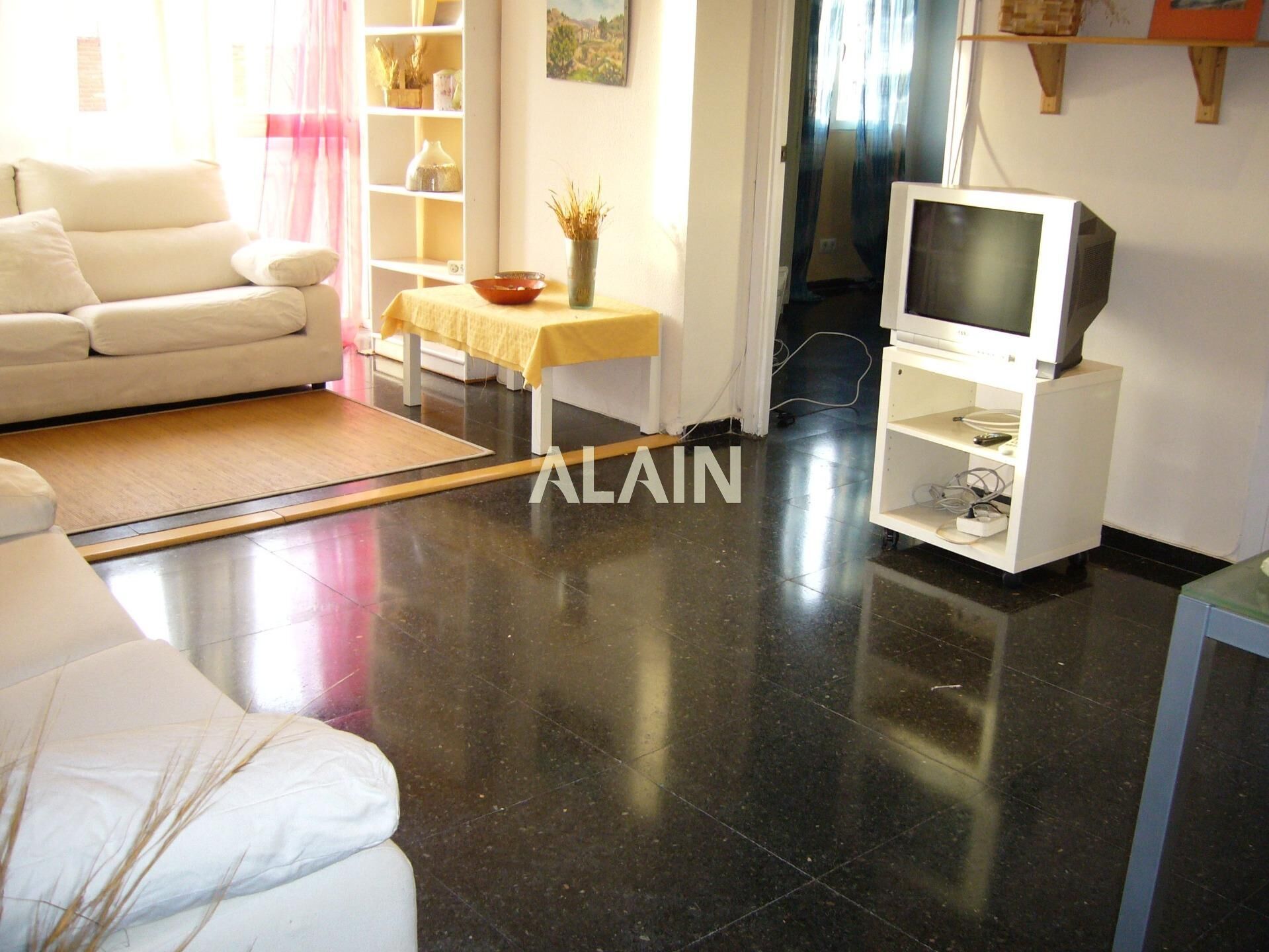 Living room of Flat for sale in  Valencia Capital  with Balcony