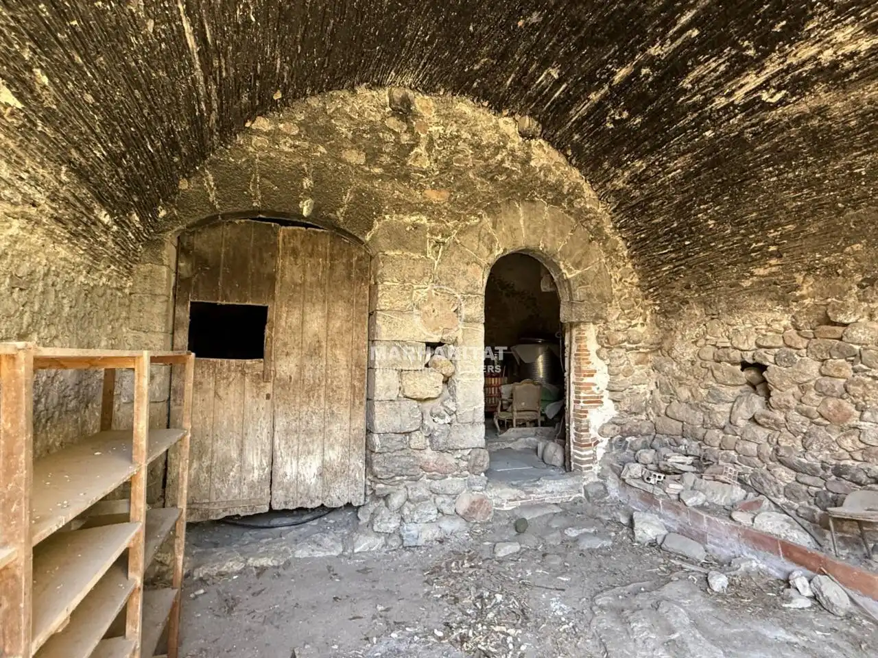 Finca rústica en venta en Boadella i les Escaules con Jardín privado y Terraza