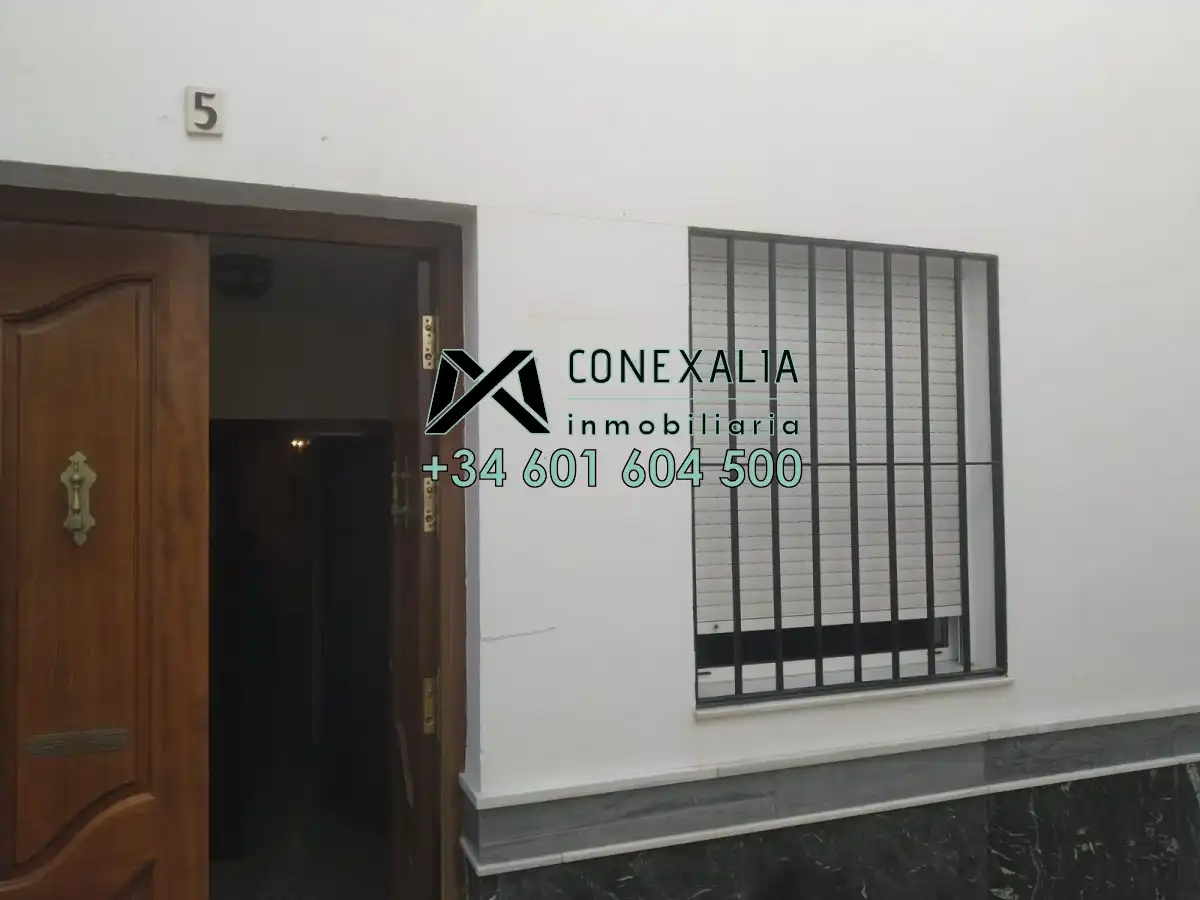 Local comercial en venda a Olvera