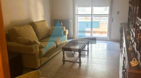 Foto 2 de Pis en venda a Av Santiago, Ventiun, Ourense