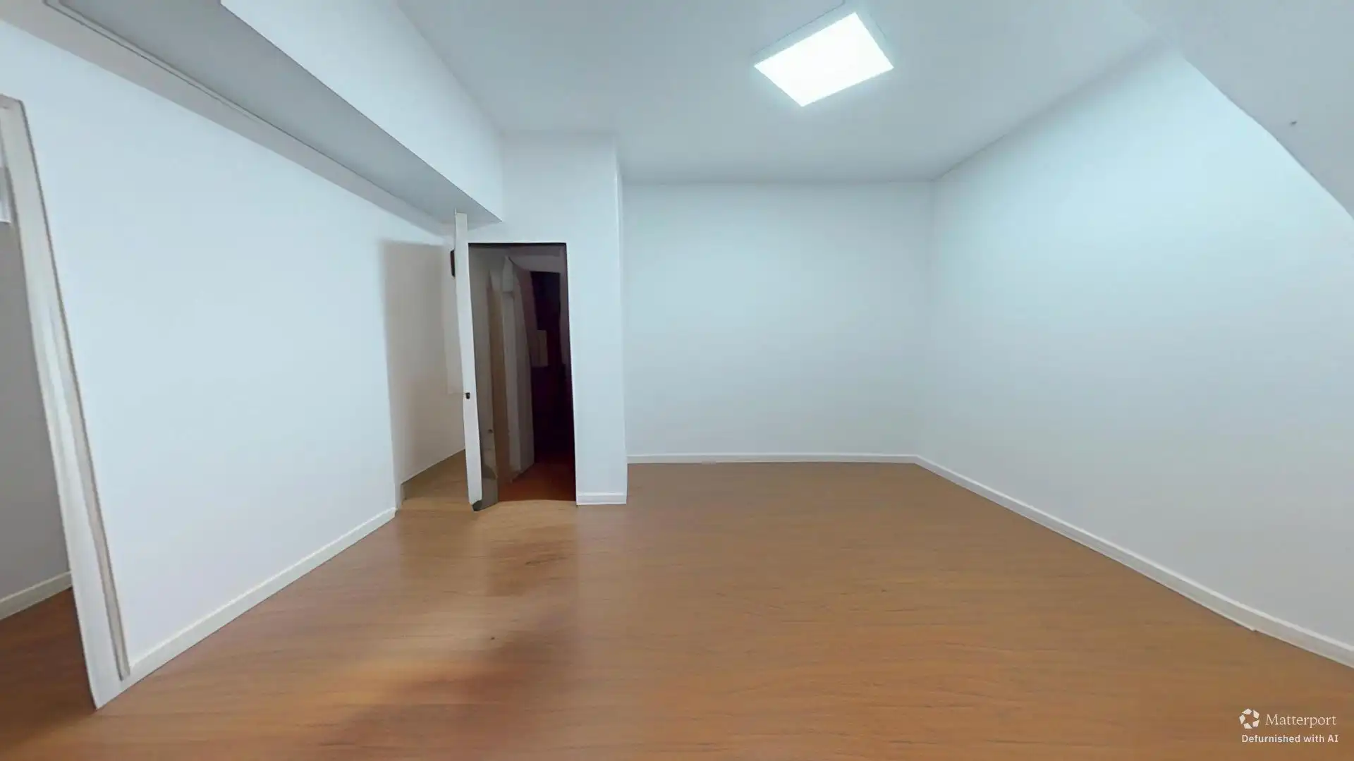 Einfamilien-Reihenhaus zum Verkauf in Elche / Elx mit Privatgarten, Terrasse und Gemeinschaftspool