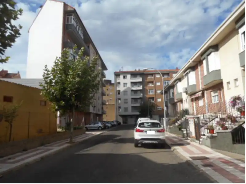 Residential for sale in ROBLEDAL , Trobajo del Camino