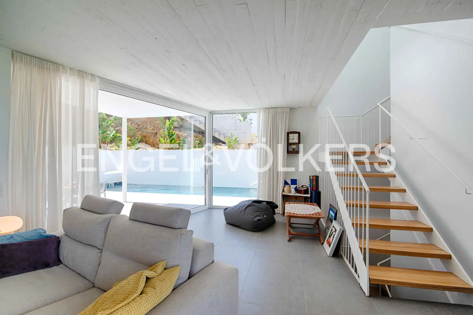 Sala de estar de Casa o chalet en venta en El Port de la Selva con Calefacción, Jardín privado y Terraza