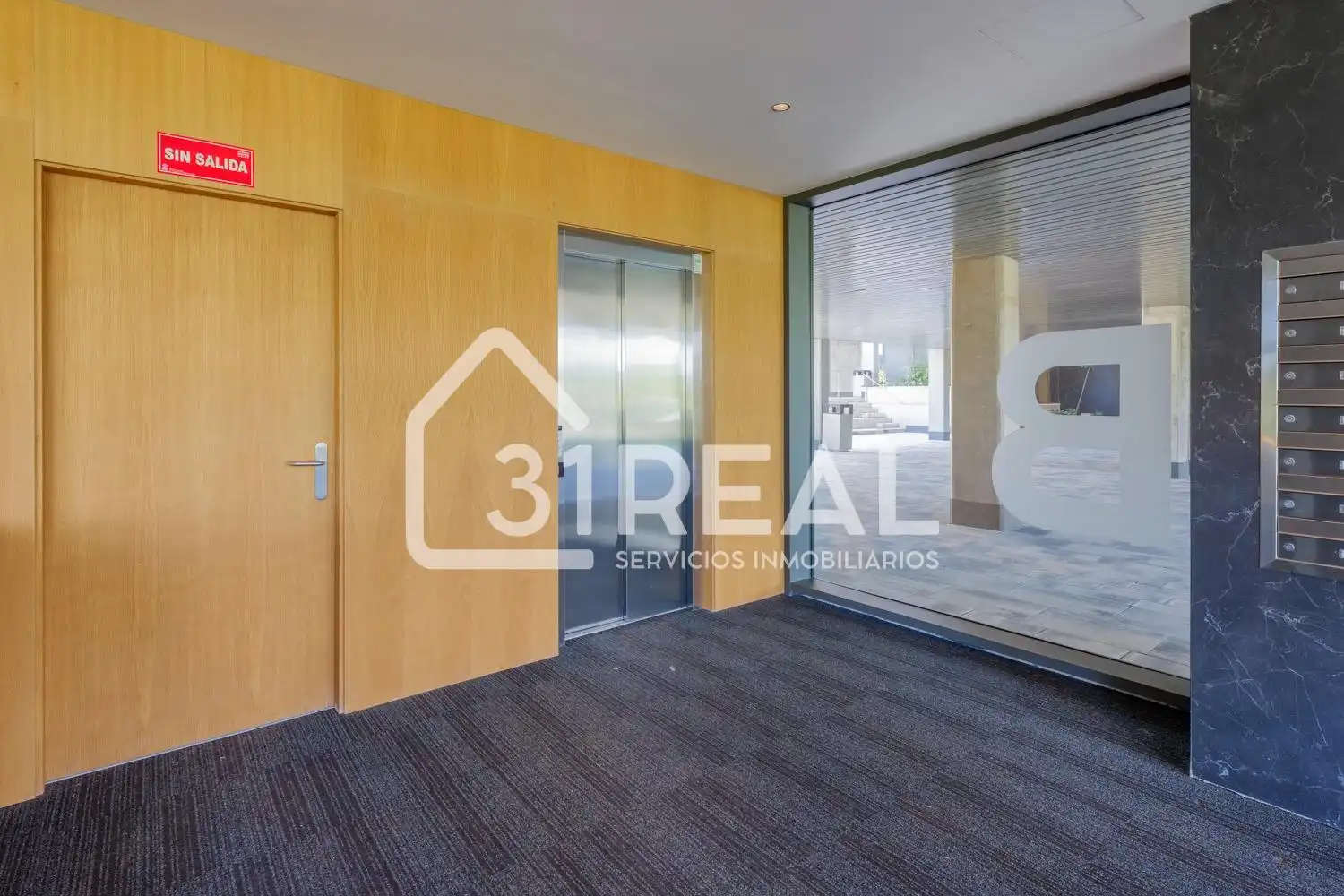 Flat for sale in Madrid  with Air Conditioner, Heating and Terrace