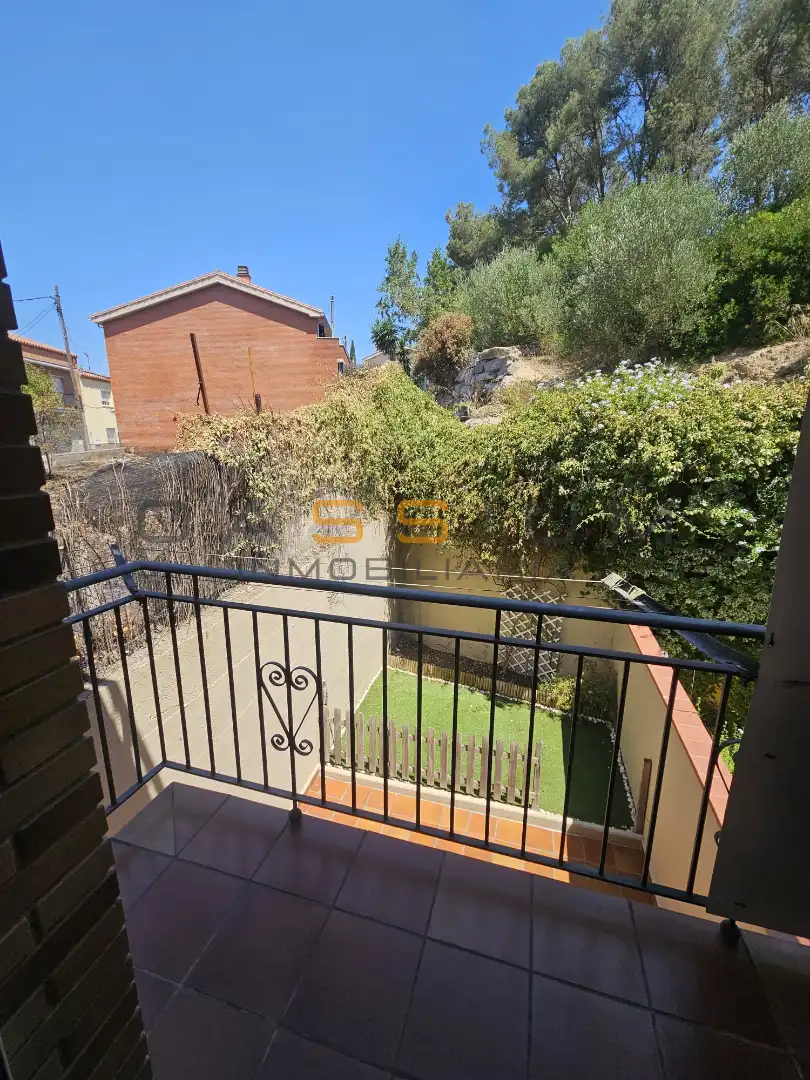 Balcony of Houses for sale in Rubí  with Air Conditioner, Heating and Private garden