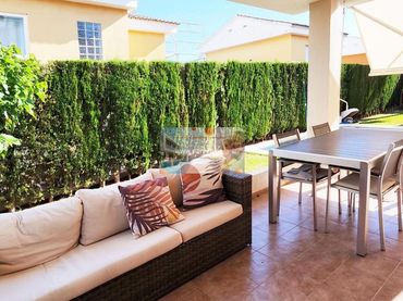 Villa avec balcon à vendre à Ferrocarril