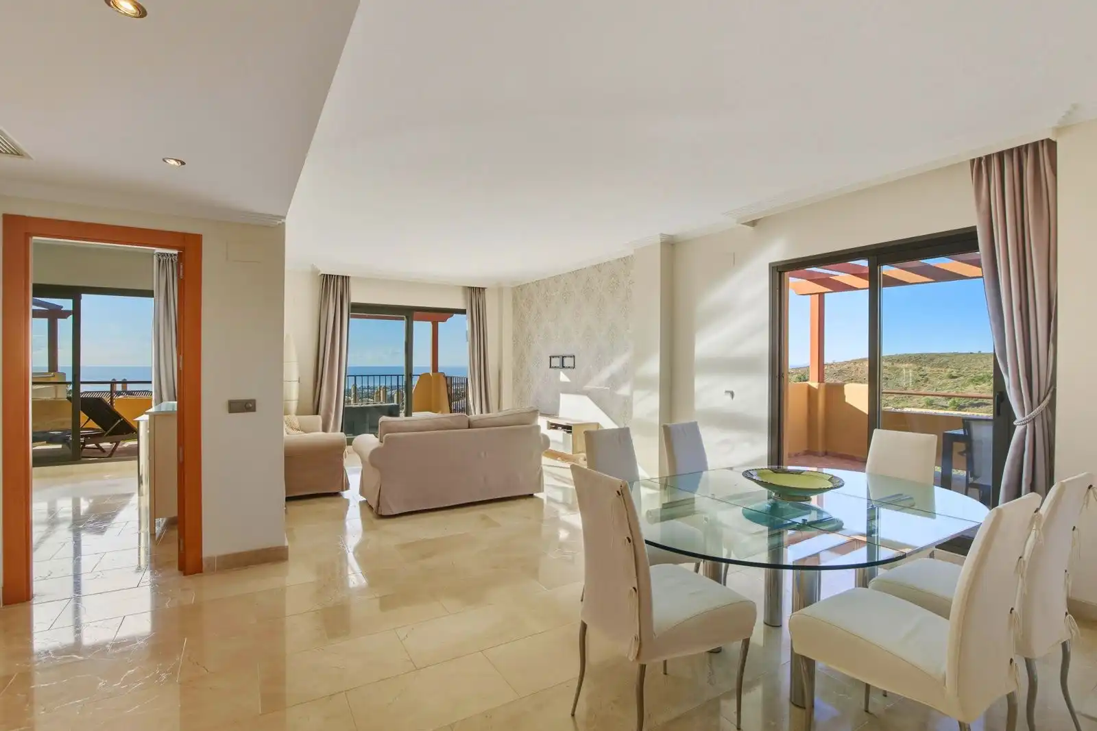 Ático con piscina en venta en El Paraíso, imagen 10