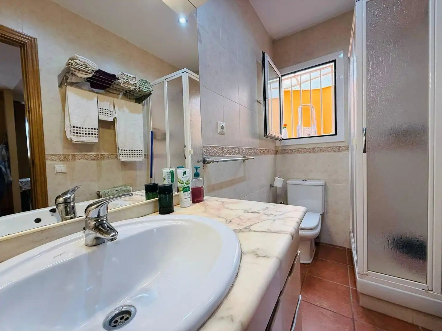 Baño de Casa adosada en venta en Sant Pere de Ribes con Calefacción