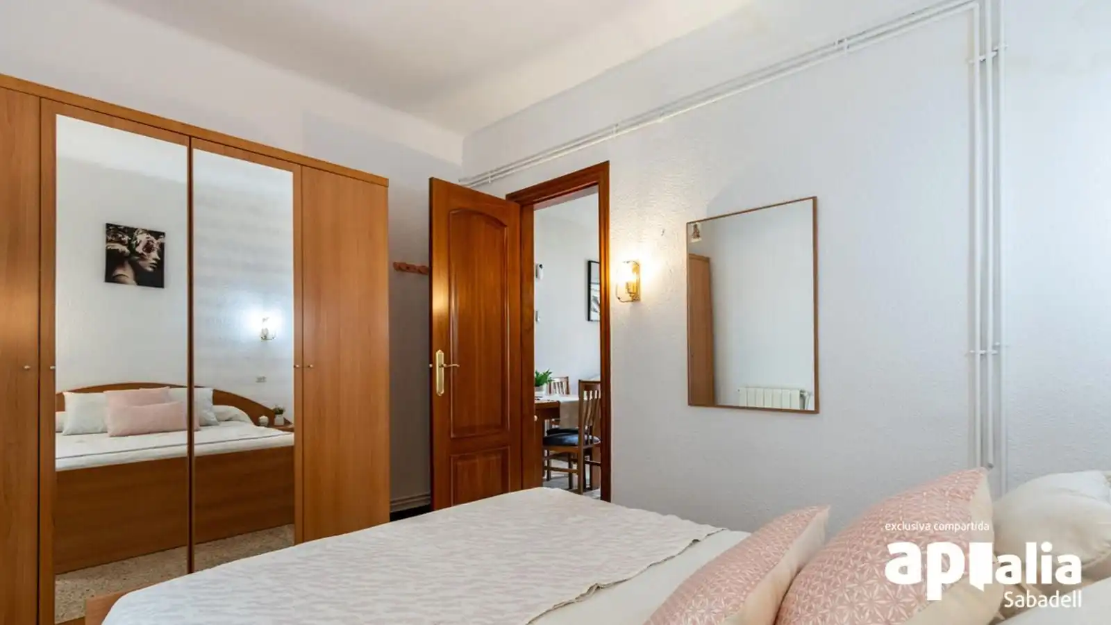 Habitación de Piso en venta en Sabadell con Aire acondicionado, Calefacción y Terraza