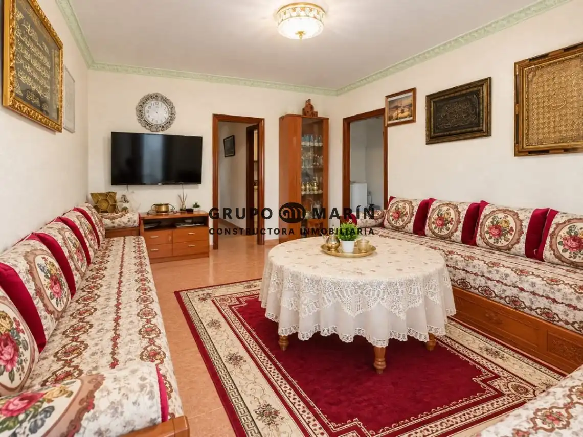Sala d'estar de Pis en venda en El Barato  