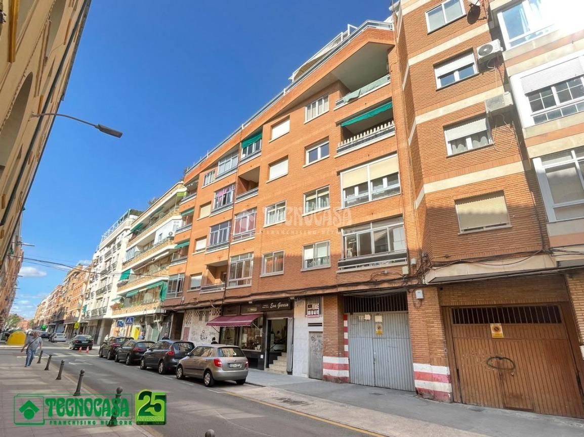 Piso en venta en C. de Pedrera Baja, Plaza de Toros