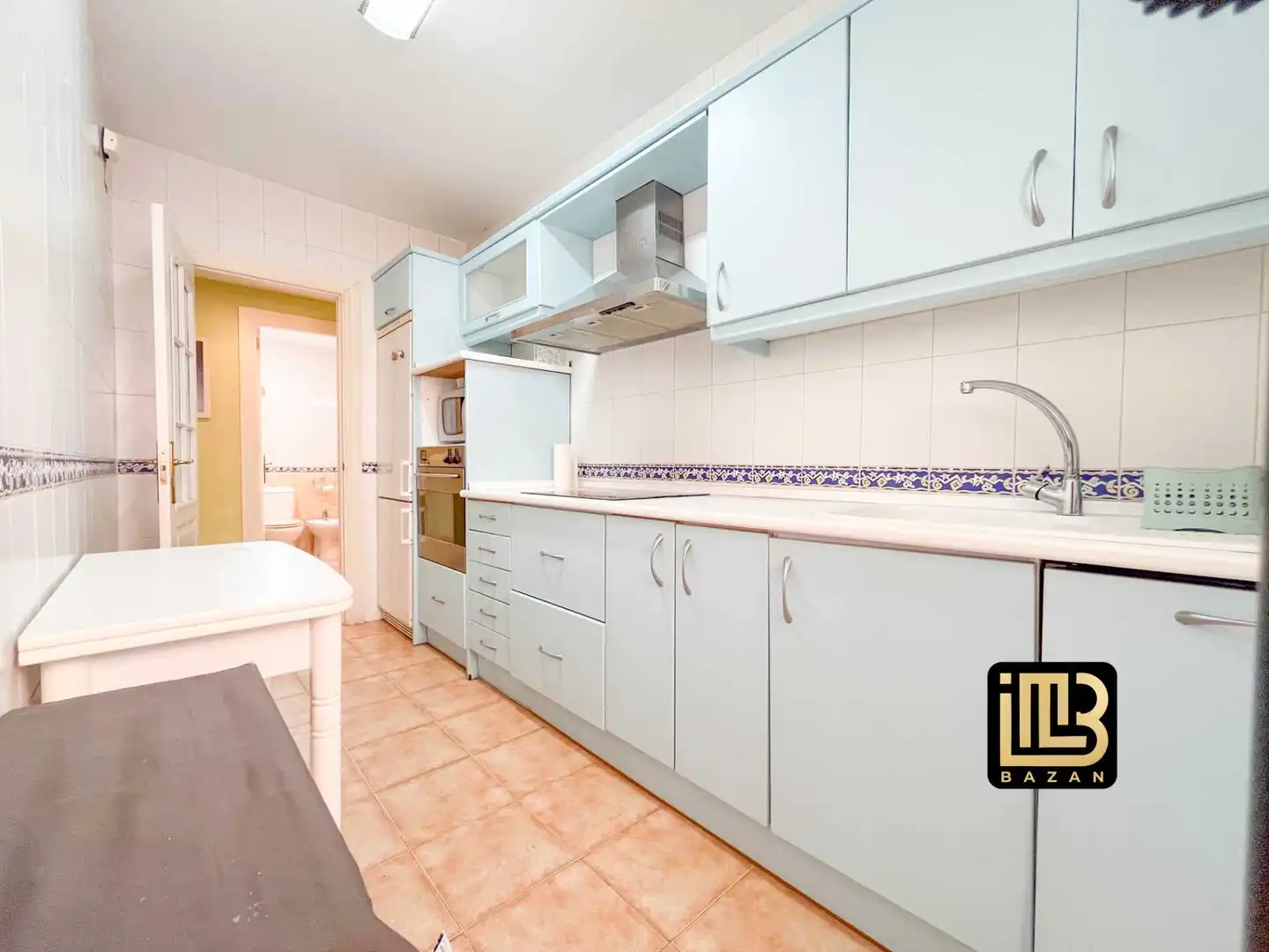 Cocina de Piso de alquiler en Málaga con Aire acondicionado, Terraza y Amueblado