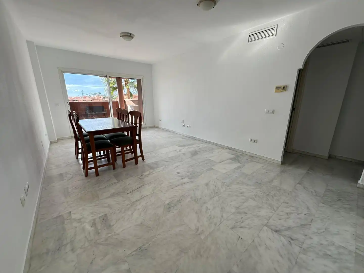 Apartment mit Pool zum Verkauf in Elviria - Cabopino